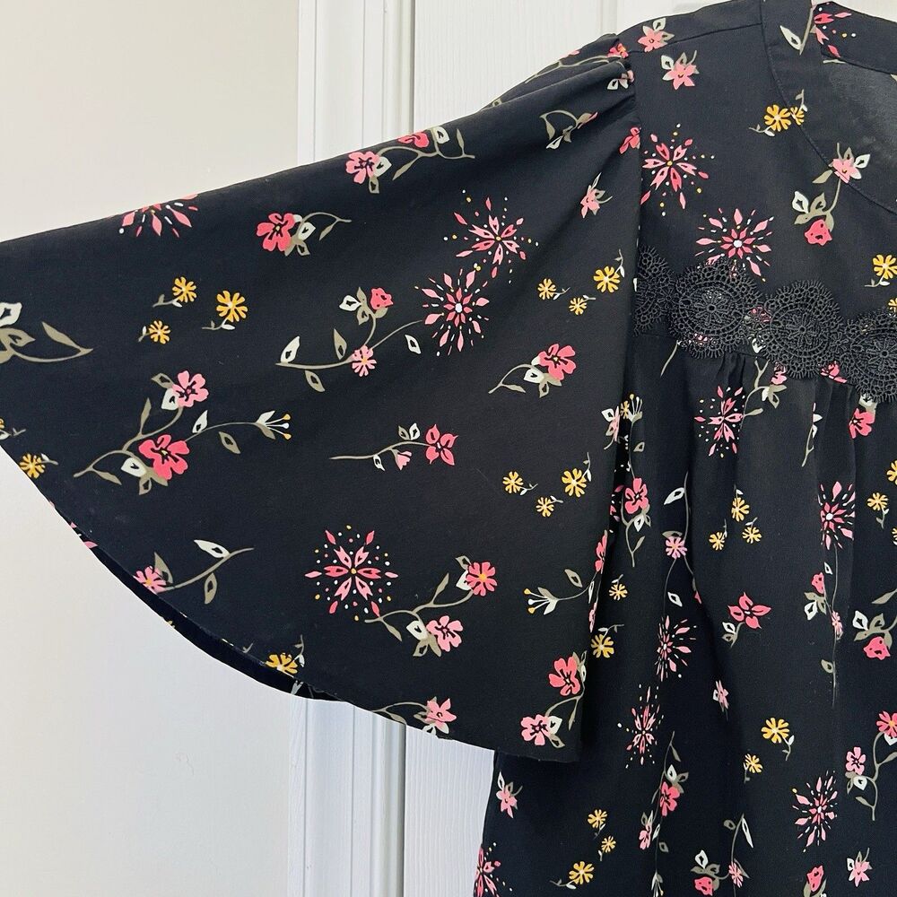 Lane Bryant Black & Pink Floral Billowy Flowy Embroidered Soft Blouse Size 14